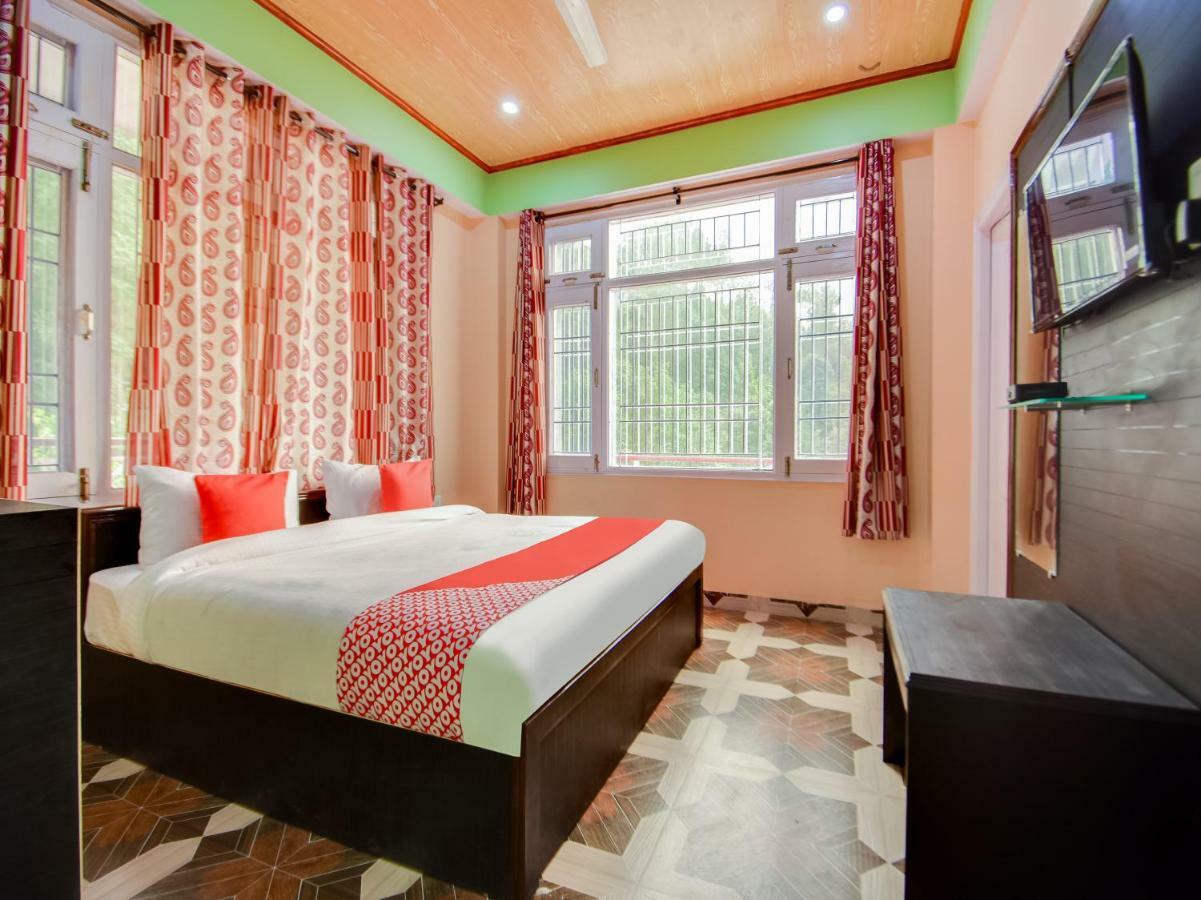 Oyo 45320 Hotel Mars Agartala Exterior foto